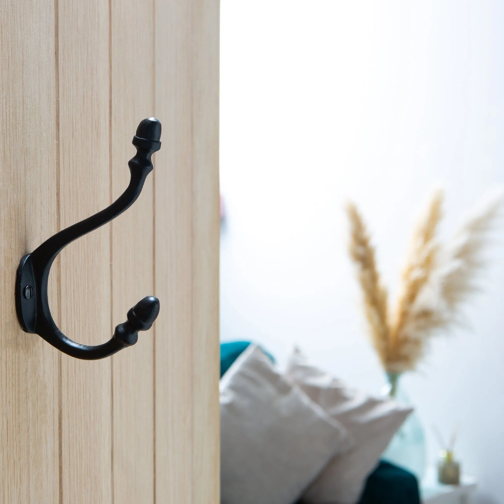 30mm x 135mm Black Antique Deco Hat & Coat Hook - By Hammer & Tongs