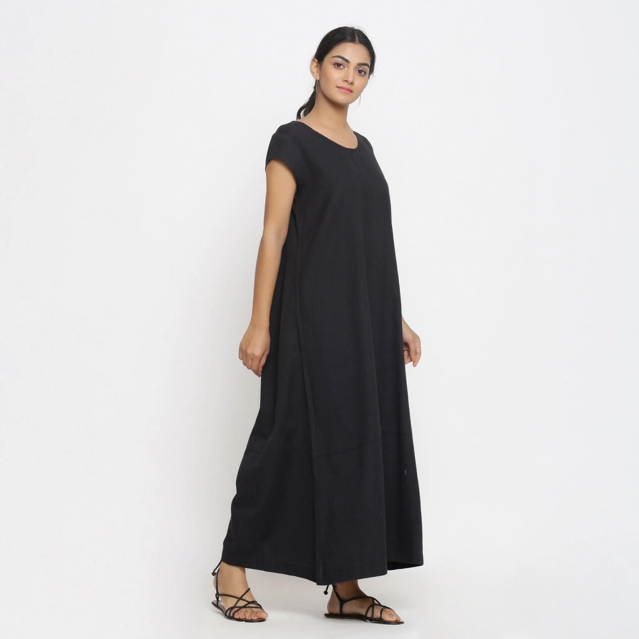 Black Cotton Flax Scoop Neck Paneled Maxi Dress