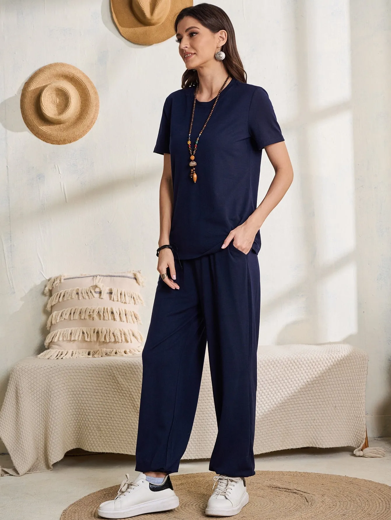 Casual Plain Pocket Short Sleeve Round Neck Women Two-Piece Outfits
