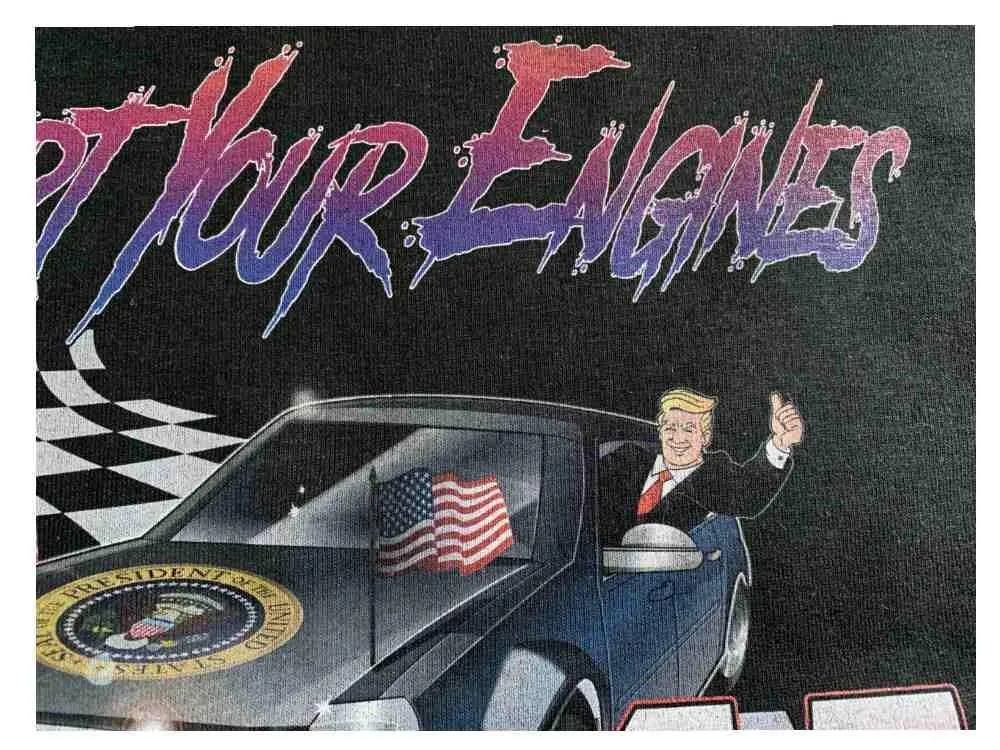 Donald Trump 2020 Racing The Beast T-Shirt - Black Heather