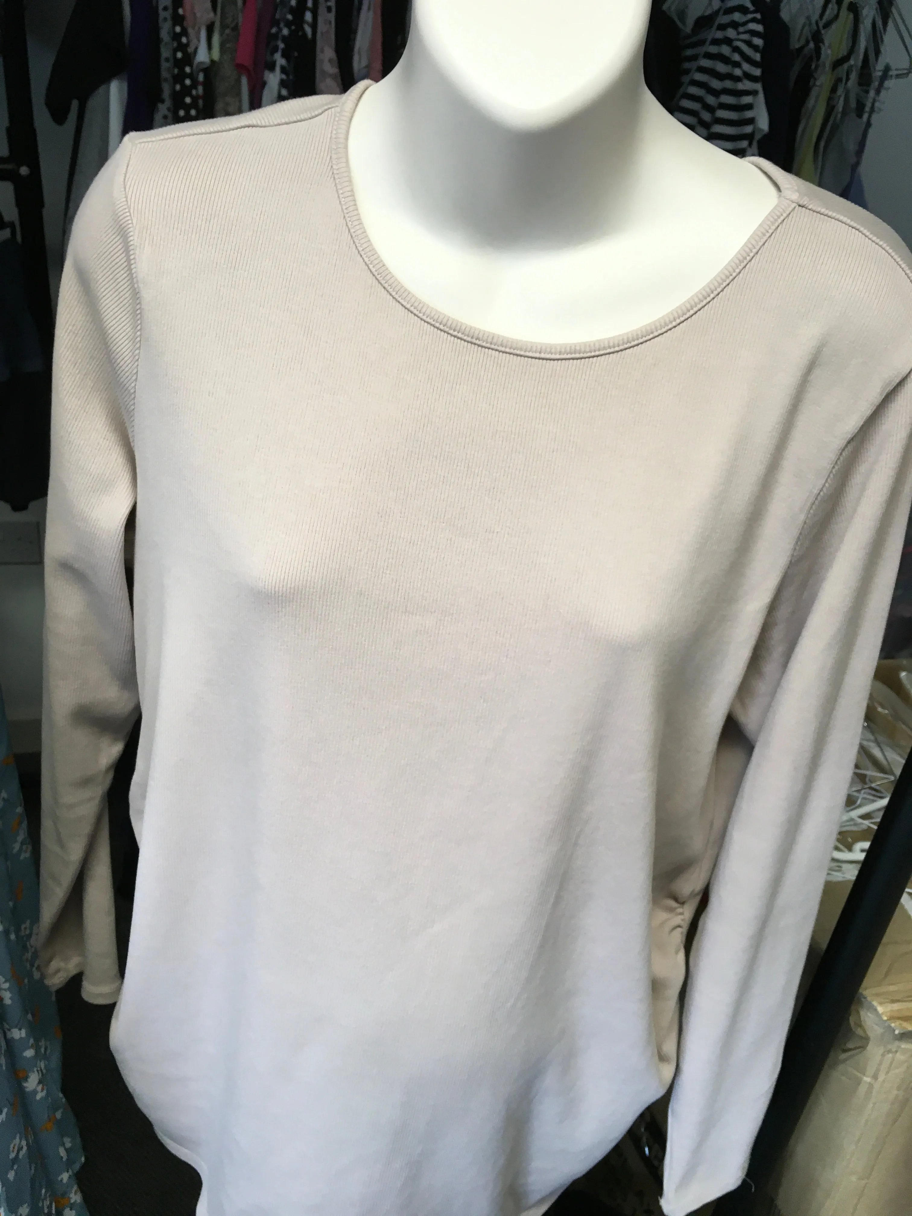 H&M Mama Maternity Beige Ribbed L/S Top - Size Maternity XL UK 18-22