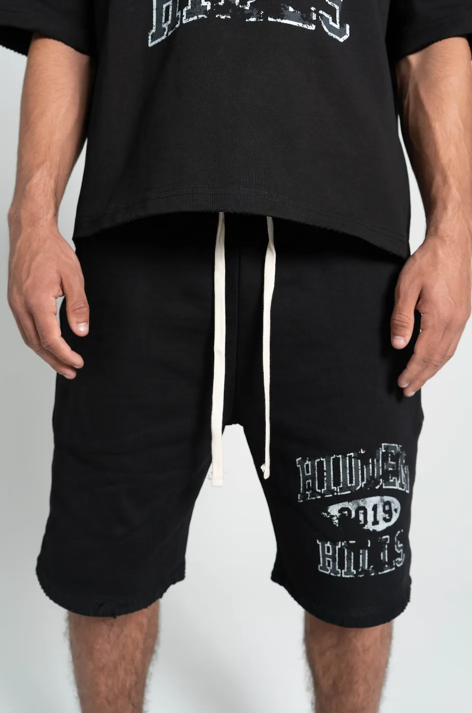HIDDEN HILLS SHORTS - BLACK