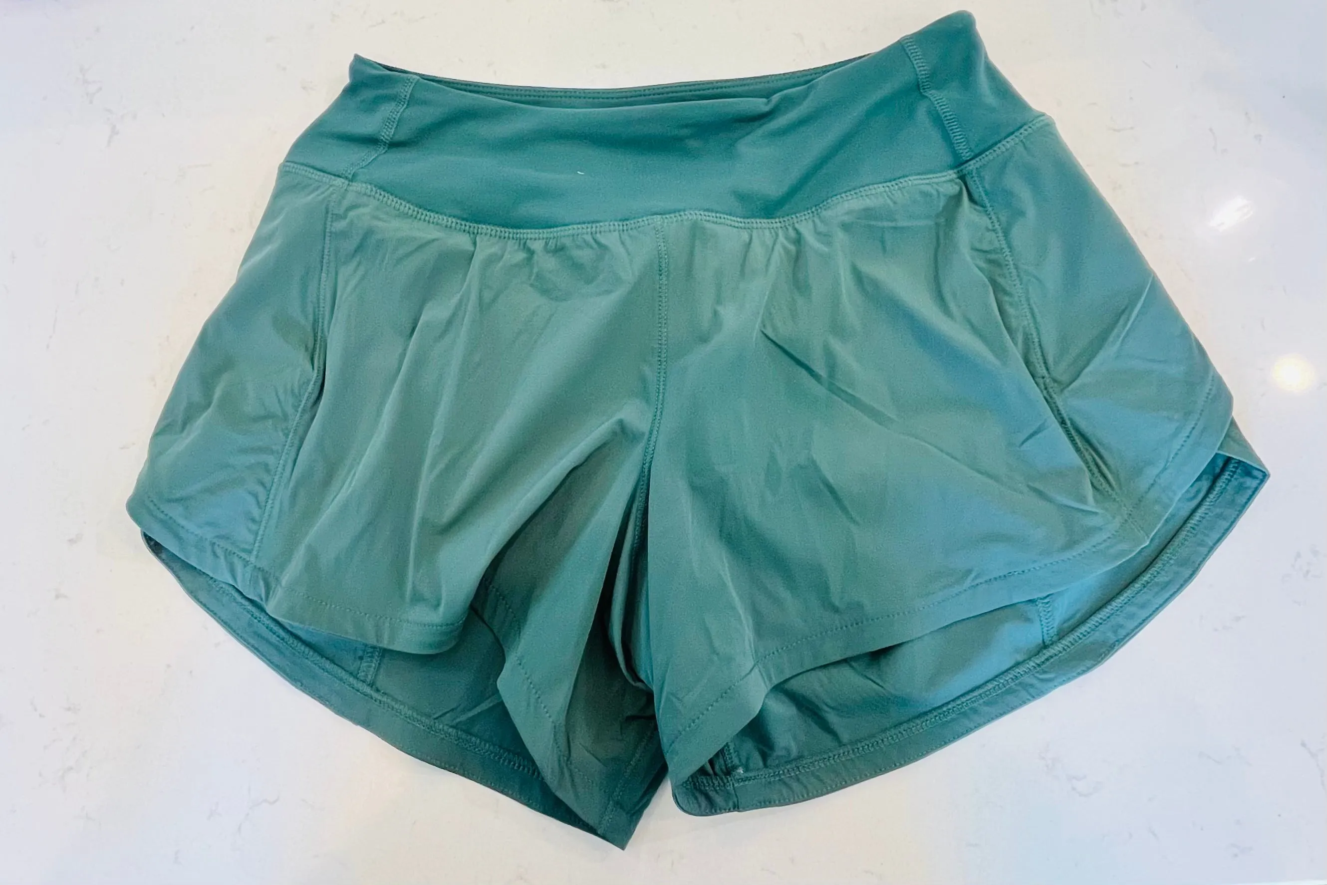 Lulu Dupe Speed Up Shorts
