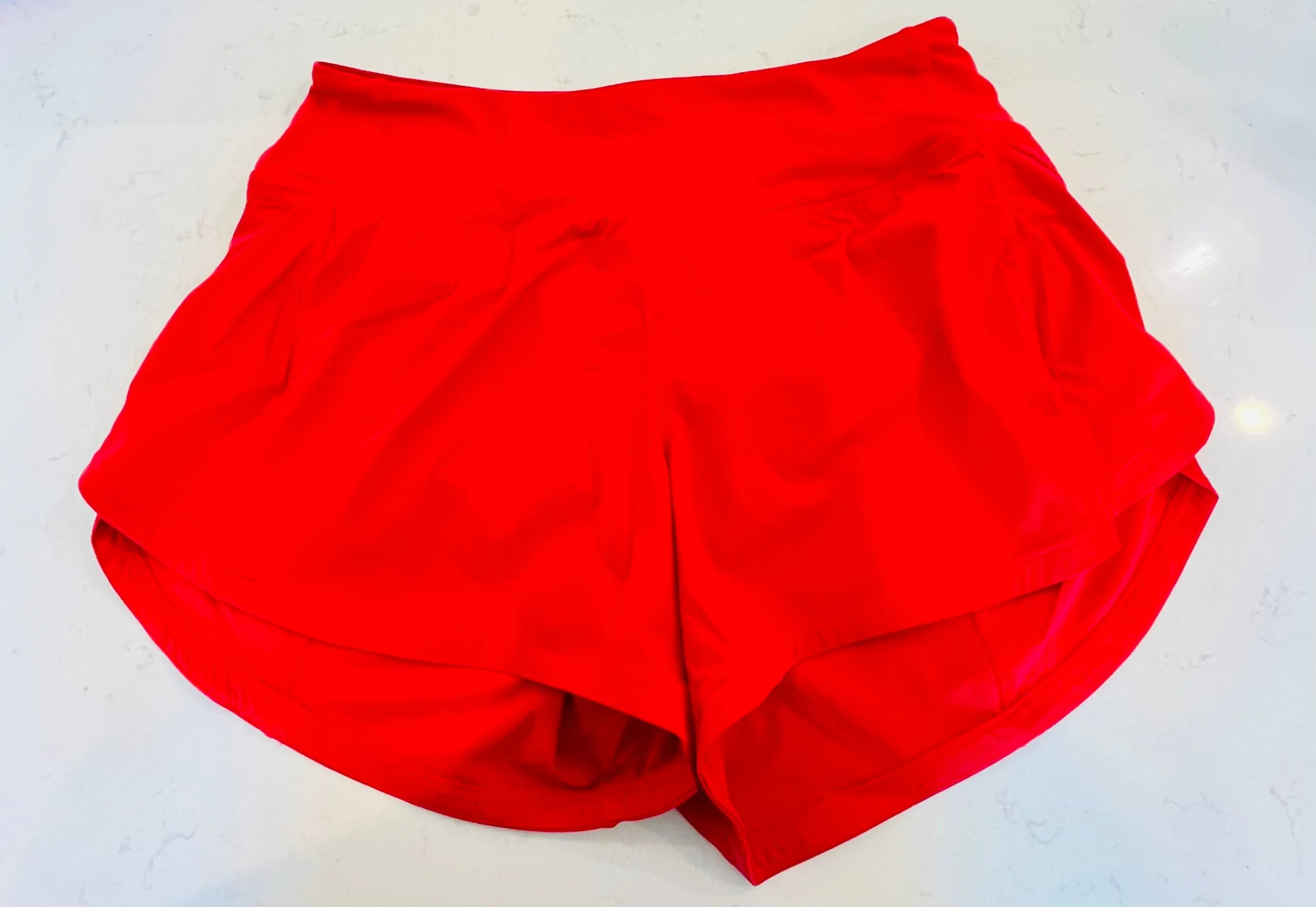 Lulu Dupe Speed Up Shorts