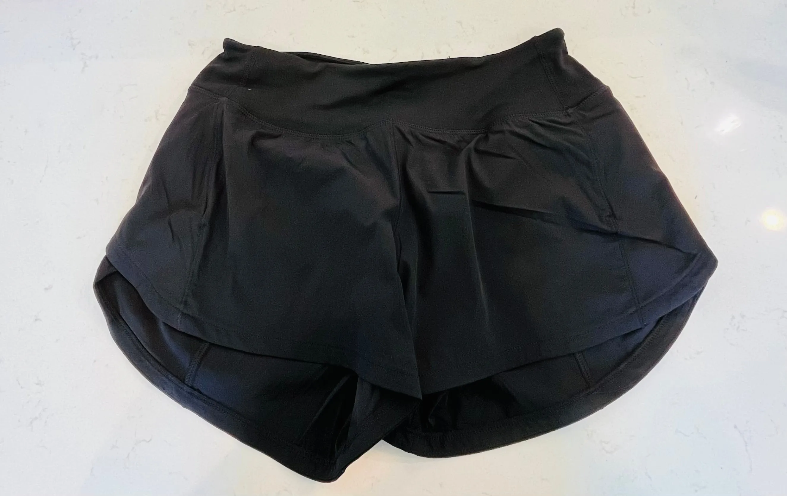 Lulu Dupe Speed Up Shorts