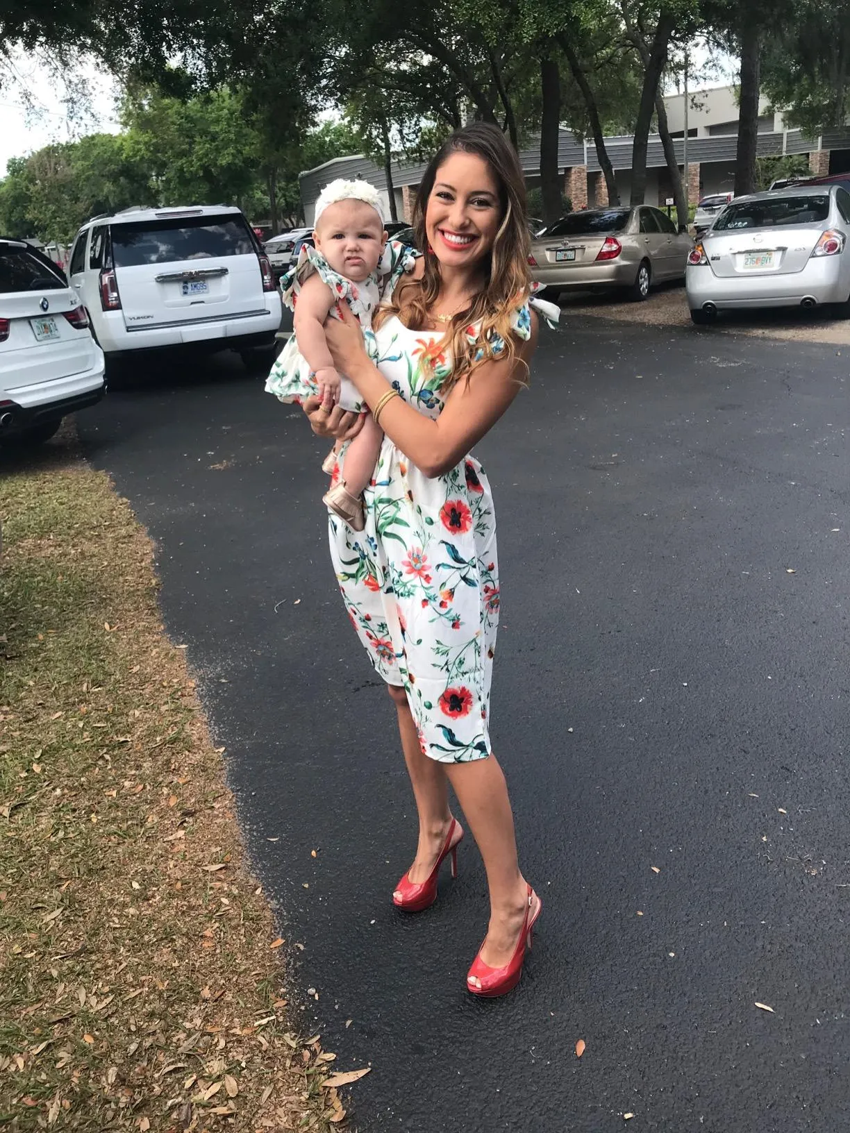 Mommy and Me Floral Printed Dresses Shoulder Straps Bowknot Sleeveless Matching Outfits